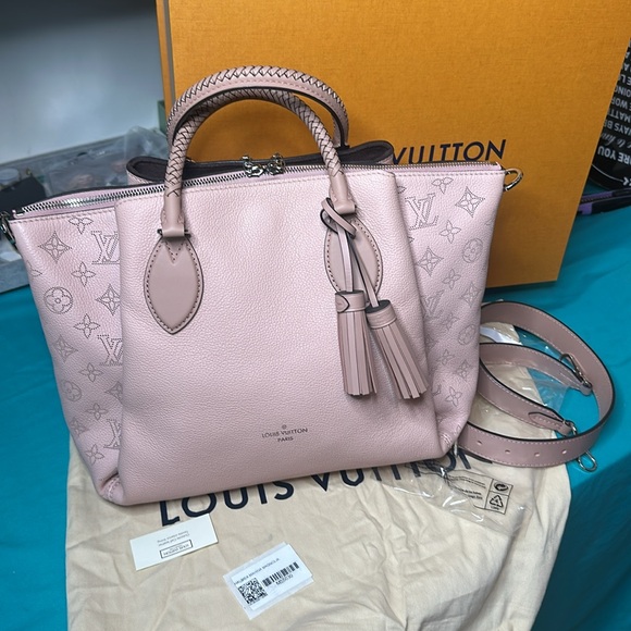 Louis Vuitton monogram Mahina Haumea hand bag - Picture 5 of 15